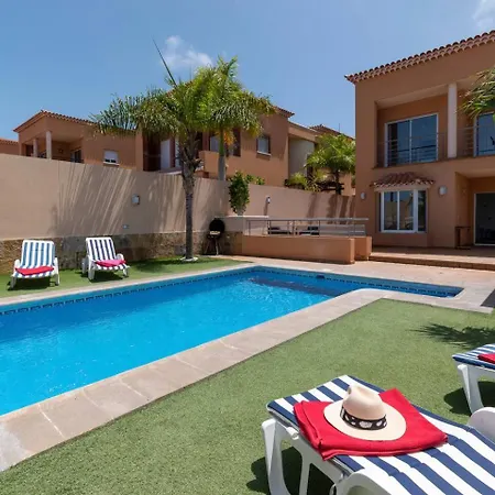Villa Private Heated Pool Sea Views *