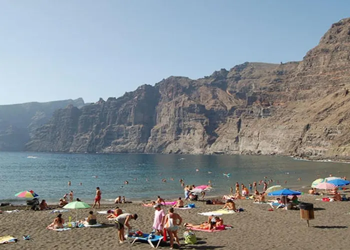 Private Heated Pool Sea Views